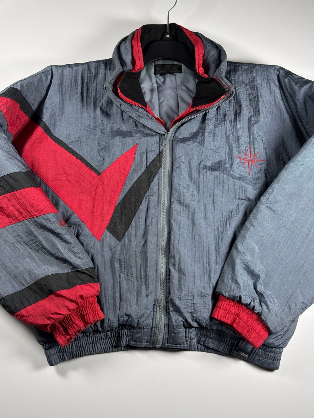 Vintage CKX Mens Grey & Red Snowboard Bomber Jacket with Contrast Accents Size L